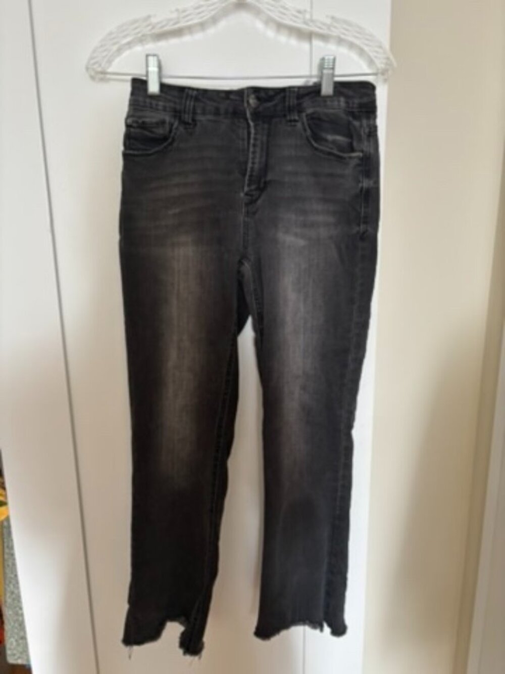 Kensie Flare Crop Jeans